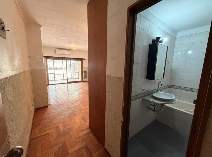 Venta Departamento Monoambiente con Cochera y Terraza en Almagro - 4