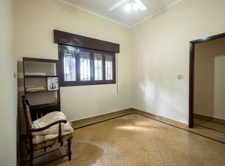 Venta Casa 3/4 Dorm. con Cochera y Patio - 5