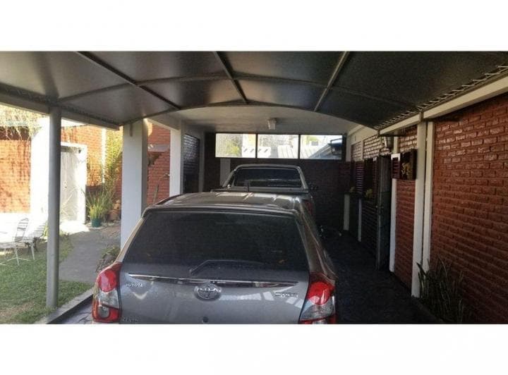 Venta Casa 5 Ambientes C/parque Florencio Varela - 4