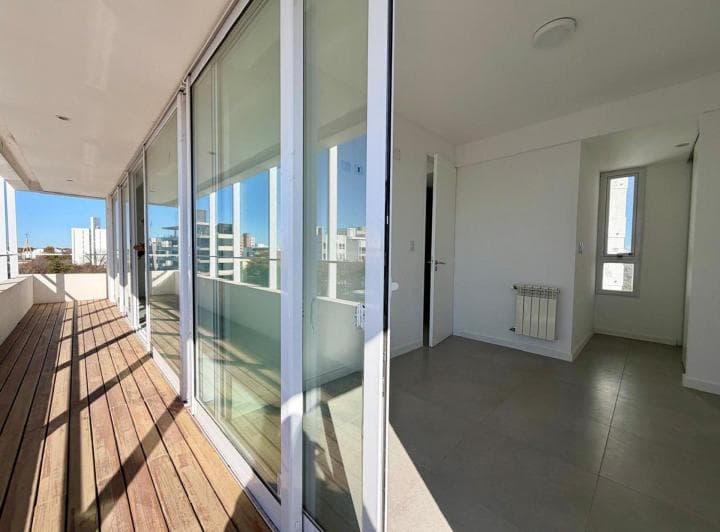 Venta Departamento con Balcon a Estrenar La Plata - 4