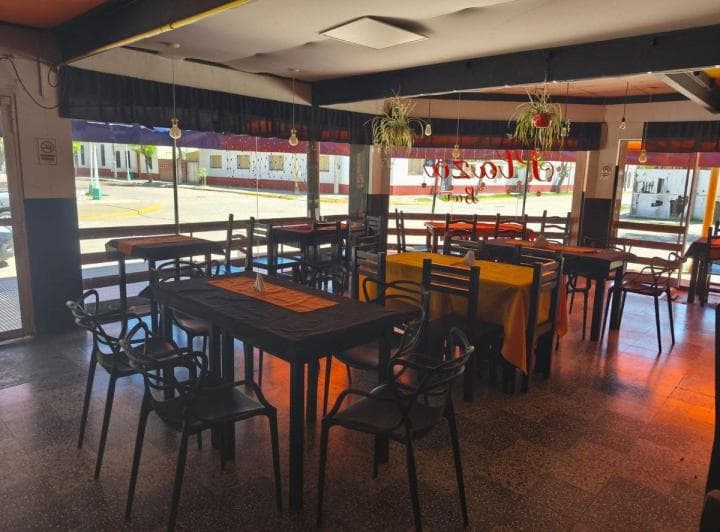 Se Vende Fondo de Comercio Bar La Plaza San Javier - 5