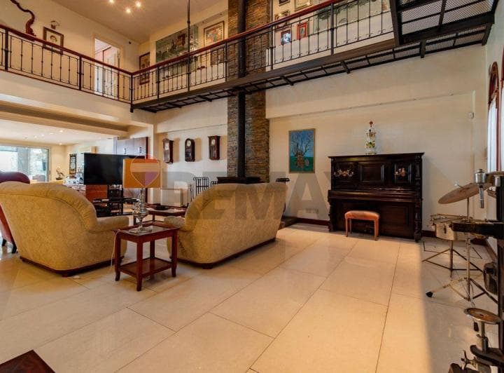 Casa con Jardin y Pileta Financia 100%! - 5