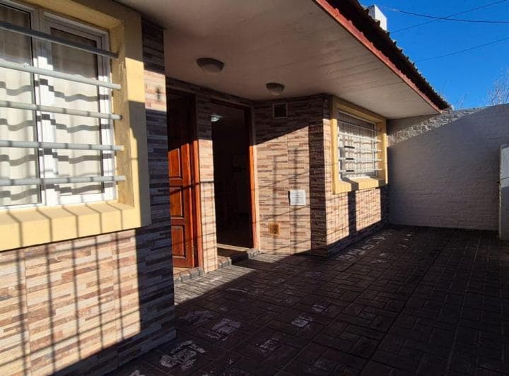 Venta en Block Departamentos Local Cochera Serena - 3