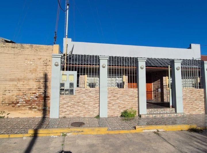 Venta en Block Departamentos Local Cochera Serena - 2
