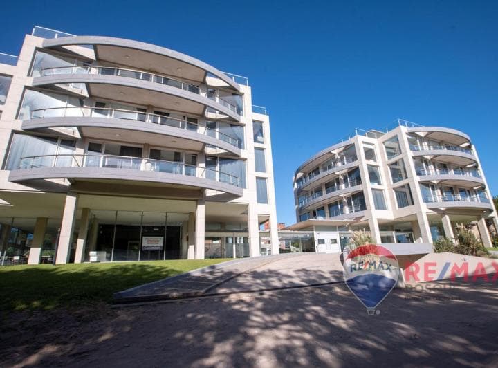 Venta Departamento Carilo a 50 m del Mar - 2