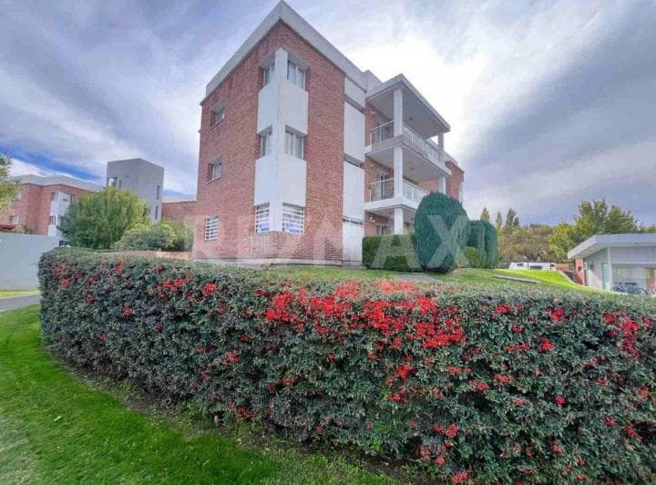 Venta Departamento 2 Dorm., Cochera/baulera - 3