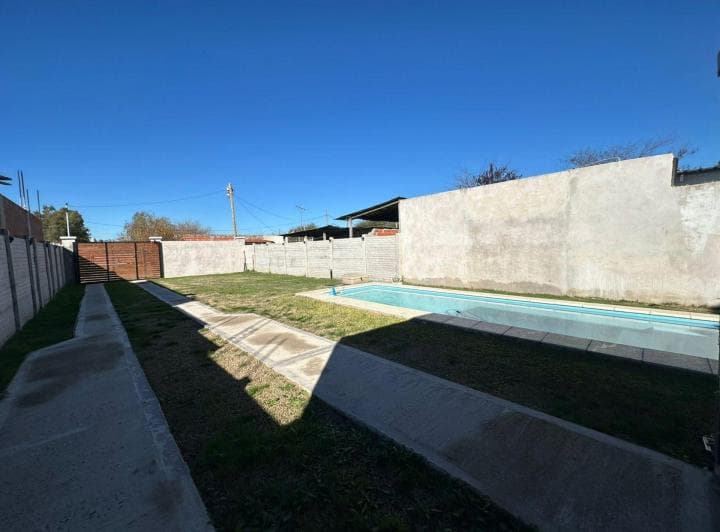 Venta Casa con Pileta en San Vicente - 5