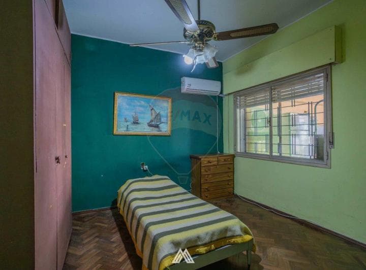 Venta Casa 3 Dorm, 1 B, Jardin, Galpon, Cocheras - 5