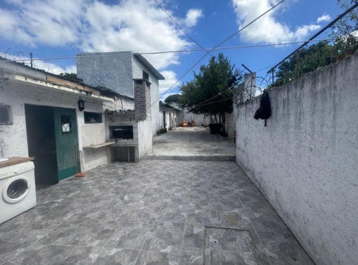 Venta Casa en Unión, 8 Dorm., Garaje - 2
