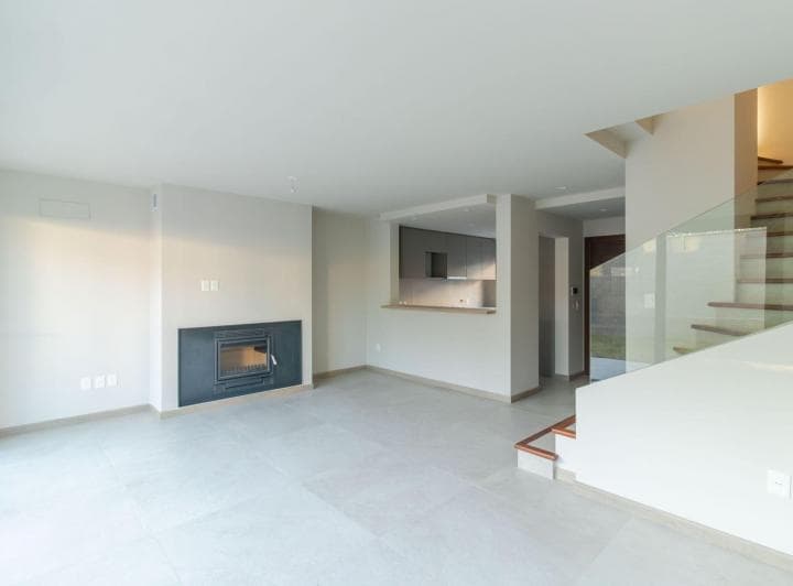 Venta Casa 3 Dorm. con Seguridad en Carrasco - 5