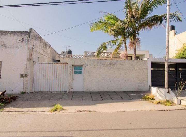 Venta Casa 3 Amb Lomas del Mirador - Lote 185 M²! - 2