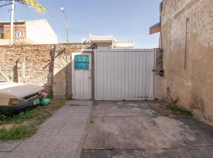 Venta Casa 3 Amb Lomas del Mirador - Lote 185 M²! - 4