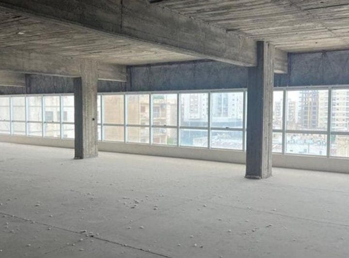 Alquiler Piso de 700 m² Zona Centro - 3
