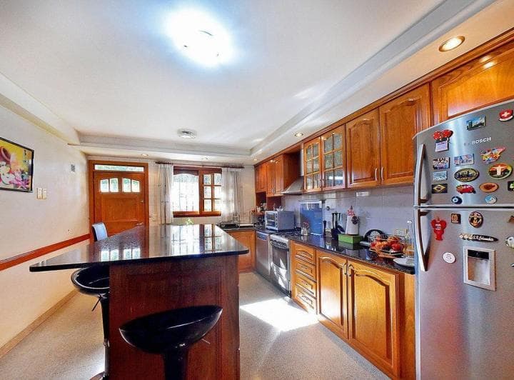 Casa Premium Hurlingham: 5 Amb + Quincho + Parque - 4