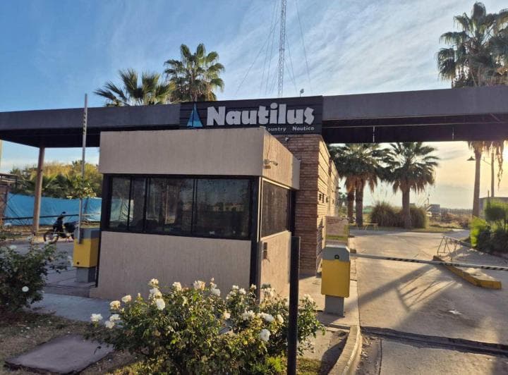 Lote de Jerarquía en B° Privado Nautilus Gllén Mza - 3