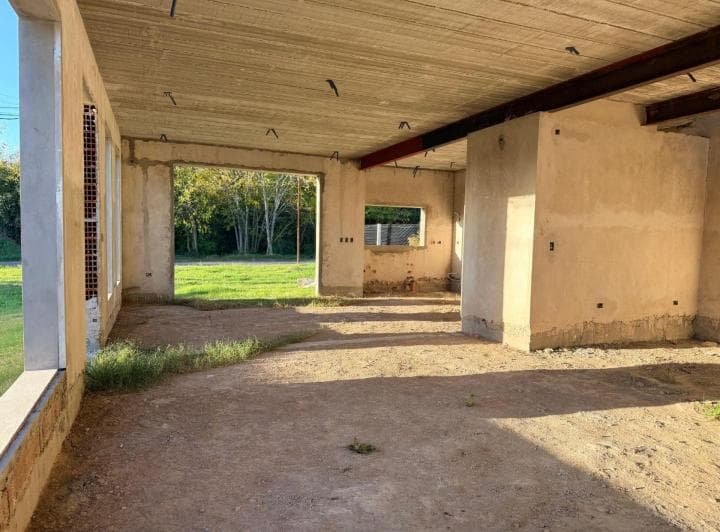 Lote con Casa a Terminar en Venta City Bell - 5