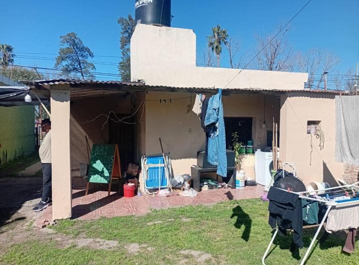 Casa con Gran Terreno en Zona Aeropuerto Paraná - 3