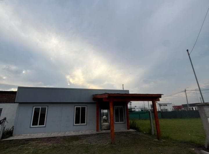 Excelente Casa a Estrenar en Barrio Privado Loma Alta – San Andrés | Confort y Seguridad - 3