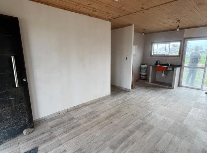 Excelente Casa a Estrenar en Barrio Privado Loma Alta – San Andrés | Confort y Seguridad - 4