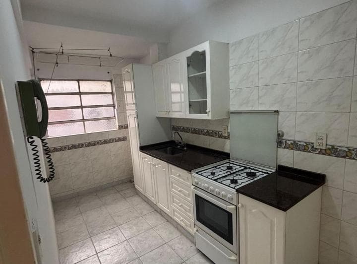 Alquiler Departamento 3 Ambientes en Monte Castro - 4