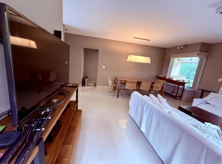 Casa en Alquiler con Muebles en Los Sauces - 4