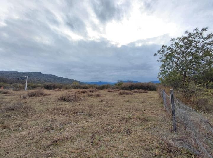 Terreno de 1000 m² en Urbanización Valle Alegre - 2