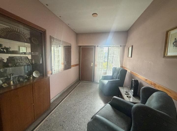 Venta Casa con Jardin en Adrogue - 4