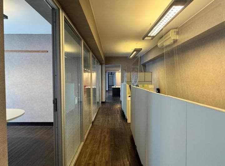 Excepcional Oficina Quartier - 4