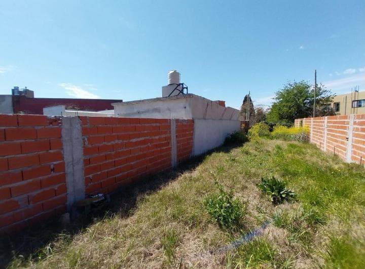 Baldio Perimetrado de 12 X 25 - Loteo Ùnico - 3