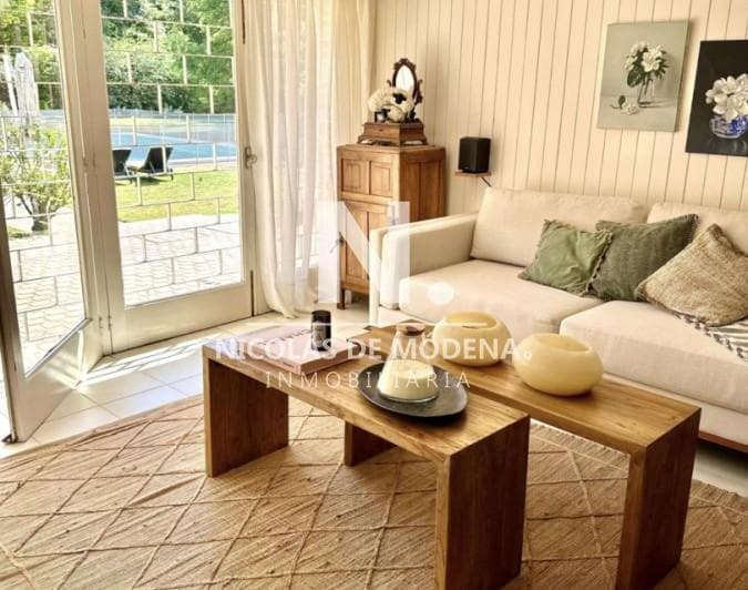 Casa de 3 Domritorios y Dependencia en Venta en Excelente Ubicacion, Ideal Inversores. - 2