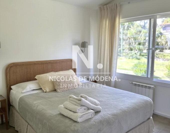 Casa de 3 Domritorios y Dependencia en Venta en Excelente Ubicacion, Ideal Inversores. - 5