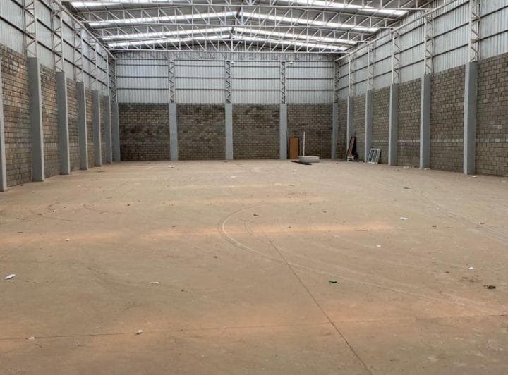 Alquiler Depósito 1.000 m² Gran Exposición Circunvalación Sur - 3