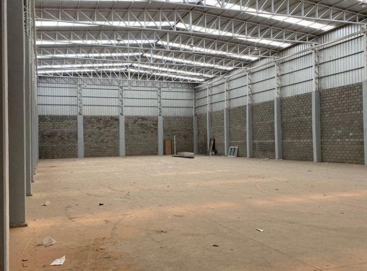 Alquiler Depósito 1.000 m² Gran Exposición Circunvalación Sur - 4