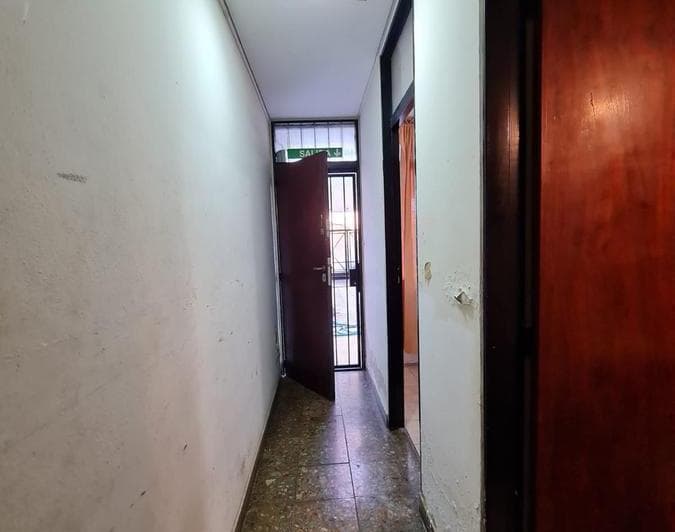 Hermosa Casa en Venta - Burzaco - 5