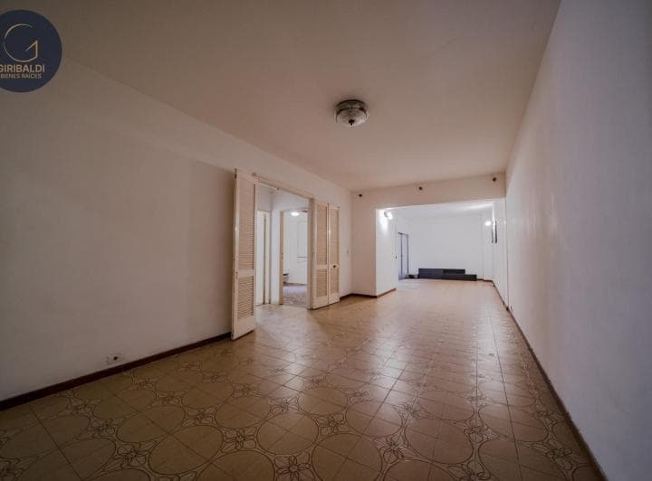 En Venta Departamento 3 Ambientes con Gran Patio en Av del Libertador 5700 - 3