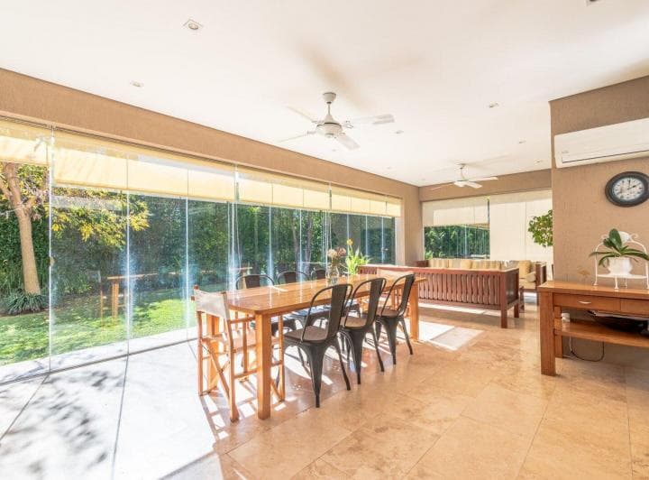 Venta Casa 6 Ambientes con Pileta en Ayres Plaza - 2