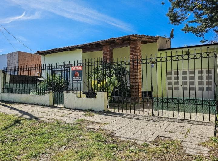 Casa en Venta en Baigorria 2586, Bahía Blanca - 3