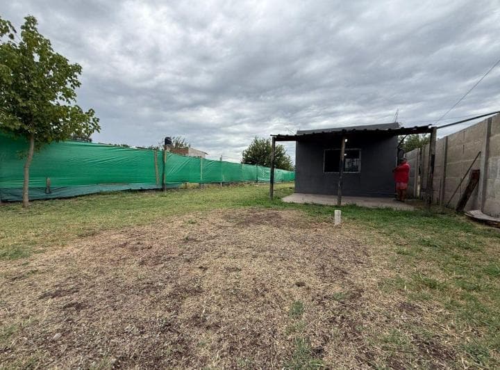 Lote con Casa, Ferrari, Bs. As. Financia, Permuta - 4