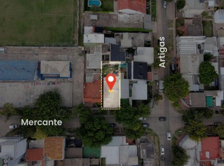 Venta Casa a Reciclar 190 m² - 5