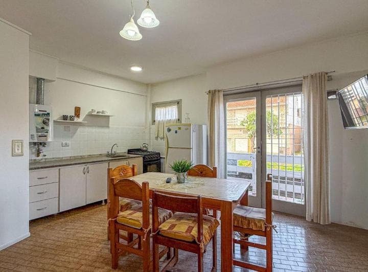 Venta Departamento 2 Ambientes con Cochera - 3