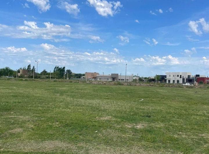 Lote en Venta Barrio San Sebastian - 2