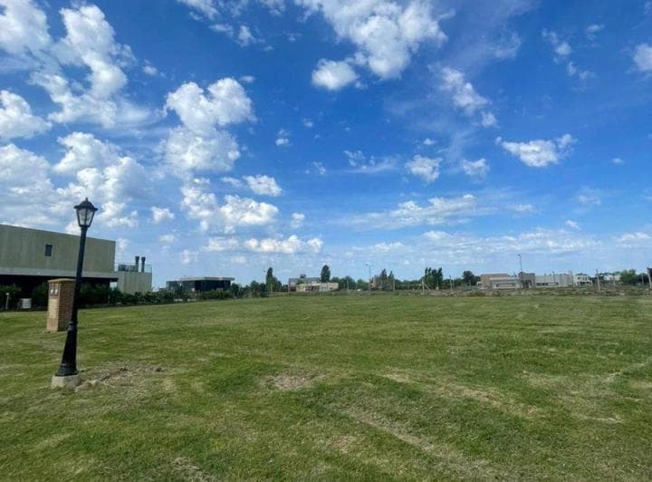 Lote en Venta Barrio San Sebastian - 5