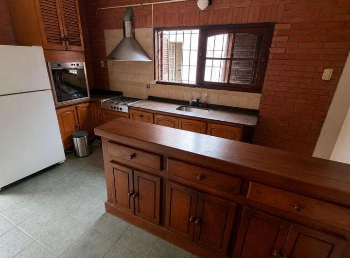 Se Vende Casa 3 Dormit. + 2 Plantas, Exc. Ubic. V. T. - 3