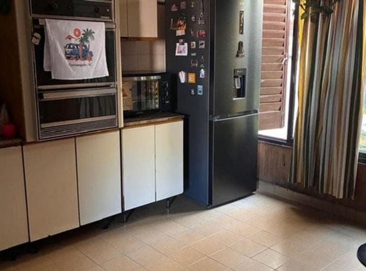 Venta Casa con Local Comercial en Luis Agote - 2