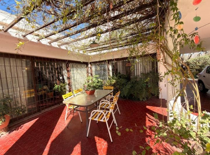 Casa en Venta C/ Cochera en Chacras de Coria - 3