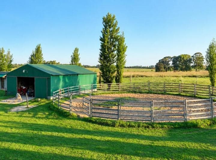 Chacra de 10 Has con Casa y Haras | Excelente Entorno de Campo - 2