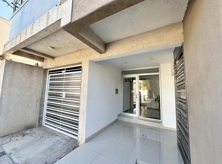 Departamento en Venta de 2 Dorm. en Suite. Balcón Terraza. Centro Zárate - 3