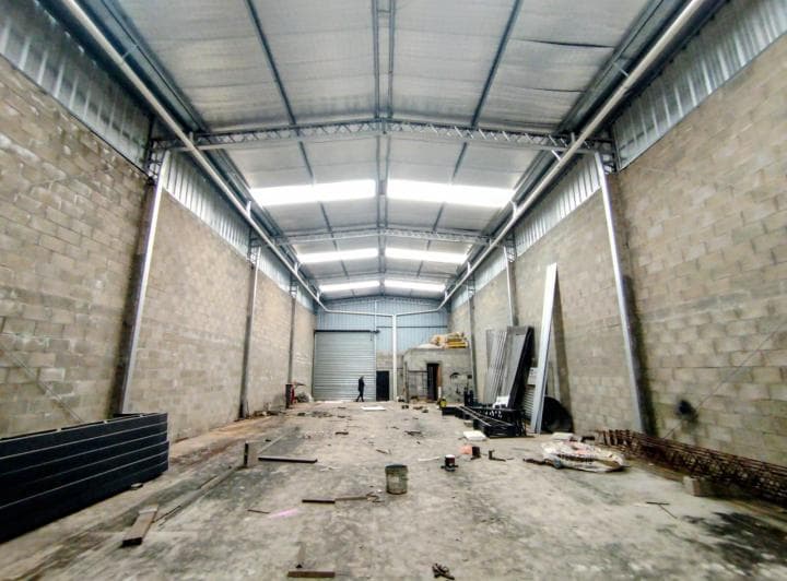 Venta Galpón a Estrenar 250 m² Pilar Ruta 28 - 3
