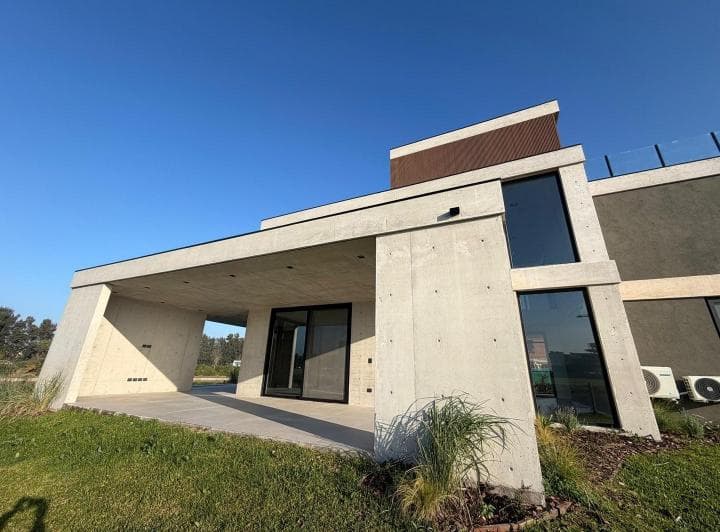 Casa en Venta en Los Puentes, Nordelta, Tigre - 2