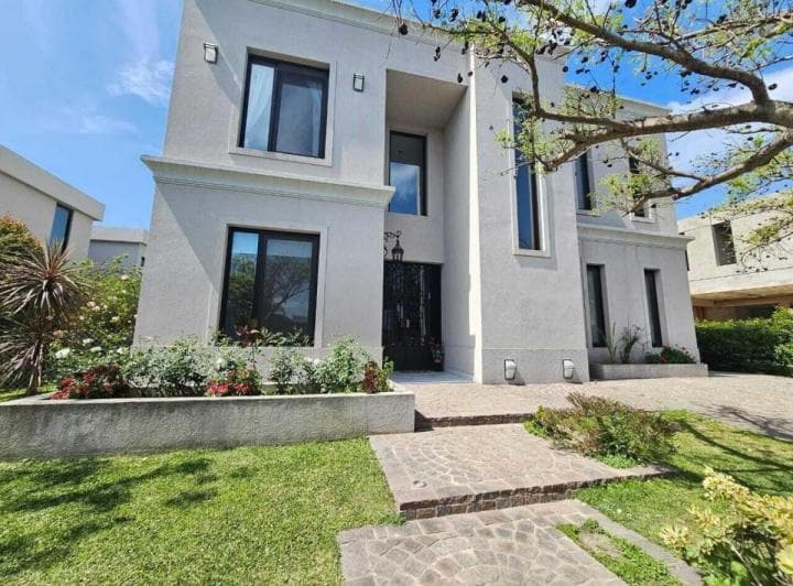 Casa en Venta en Los Lagos, Nordelta, Tigre - 4